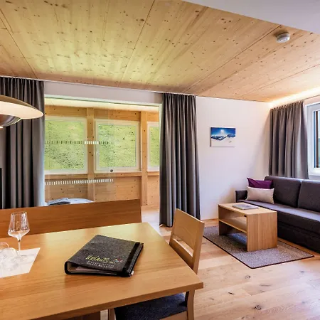 Aparthotel Roessle 4*