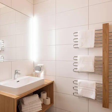 Roessle Und Sport Roessle Skiverleih & Sportgeschaeft 4*